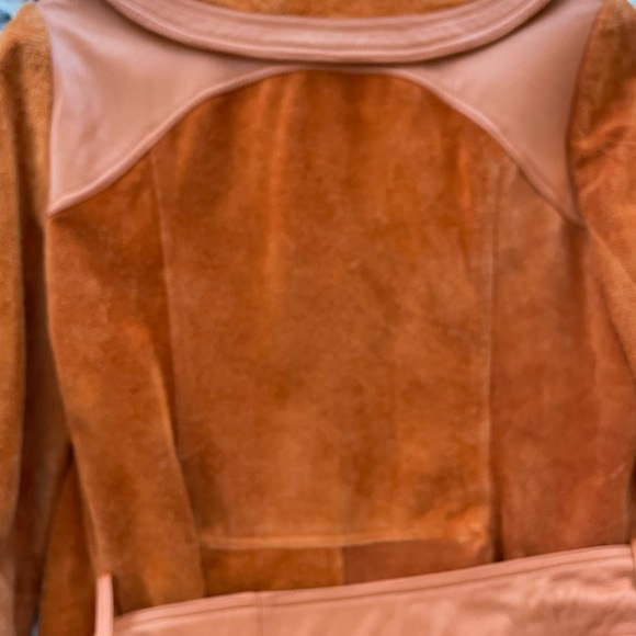 Beautiful burned orange sued and leather vintage Sant Angelo coat. - Picture 3 of 7